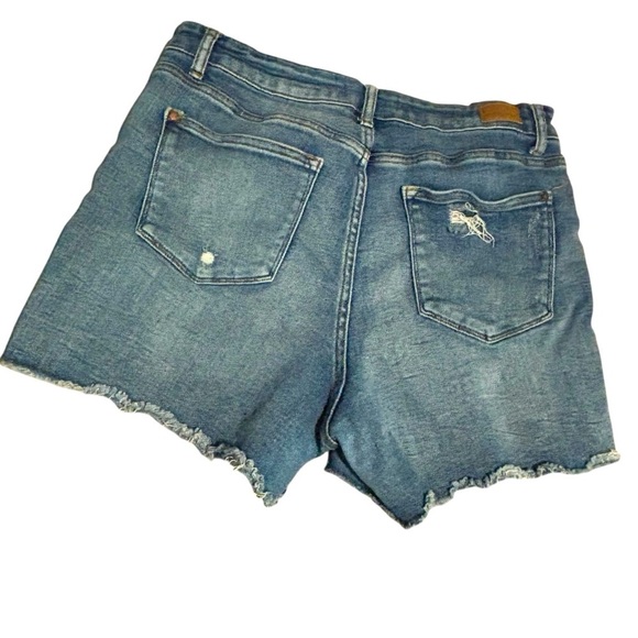 Judy Blue Hi Rise denim destroyed Women cutoff jean medium wash Shorts 1XL - Picture 8 of 8